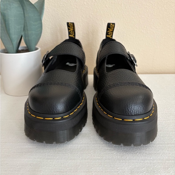 New Dr. Martens Black Leather Mary Jane Platform Shoes Women’s 11 - Picture 4 of 14